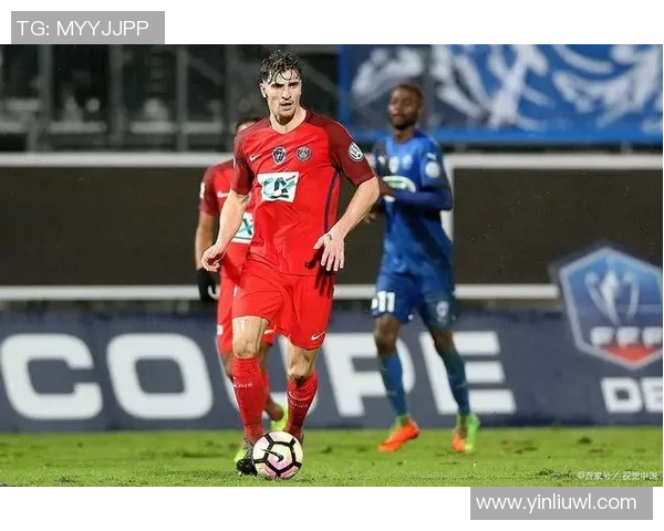 尼奥尔与瓦朗谢纳激战正酣赛季精彩对决即将上演 尼奥尔与瓦朗谢纳激战正酣赛季精彩对决即将上演